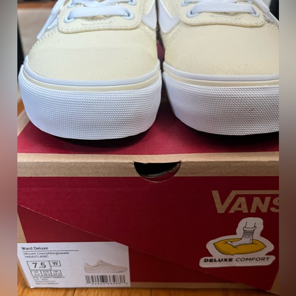 Vans® Ward Deluxe Women's Skate Sneakers size 7.5 New in Box - Picture 6 of 7